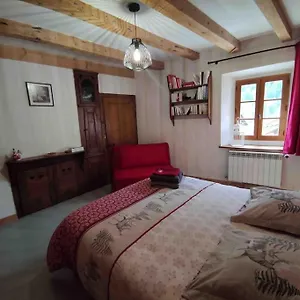 A L'abri Du Leschaux Appartement